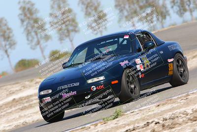 media/May-01-2022-CalClub SCCA (Sun) [[03a481c204]]/Group 5/Qualifying (I5)/